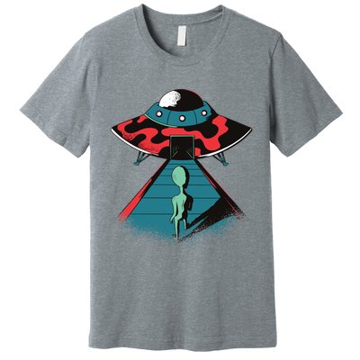 Alien Entering UFO Premium T-Shirt