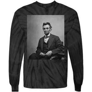 Abraham Lincoln Seated And Holding His Spectacles And A Pencil On Feb 1865 Tie-Dye Long Sleeve Shirt