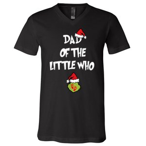 A Little Who Is Due Christmas Pregnancy Couples Matching V-Neck T-Shirt