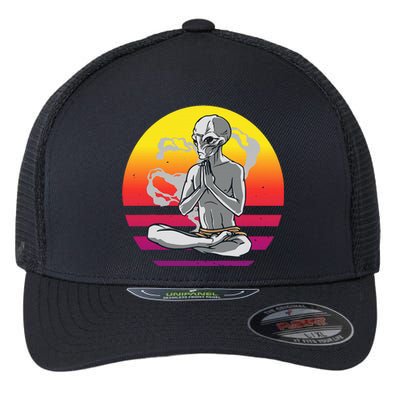 Alien Meditating Alien Yoga Meditationn Namaste Yoga Zen Ufo Flexfit Unipanel Trucker Cap