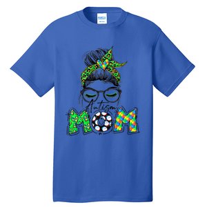 Autism Mom Awareness Messy Bun Leopard St Patrick's Day Funny Gift Tall T-Shirt