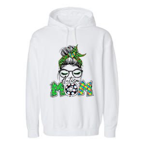 Autism Mom Awareness Messy Bun Leopard St Patrick's Day Funny Gift Garment-Dyed Fleece Hoodie