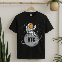 Astronaut Moon Btc Bitcoin Crypto Cryptocurrency T-Shirt