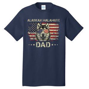 Alaskan Malamute Dad Dog Lovers American Flag 4th Of July Tall T-Shirt