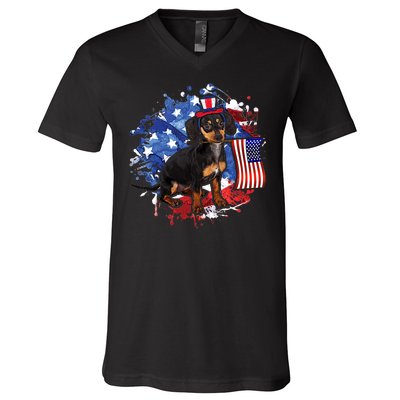 American Flag Dachshund Dog Cool V-Neck T-Shirt