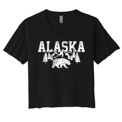 Alaska Mountains Forest Hunting Usa Women's Crop Top Tee