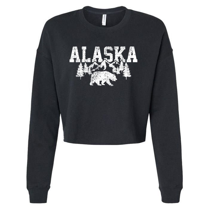 Alaska Mountains Forest Hunting Usa Cropped Pullover Crew