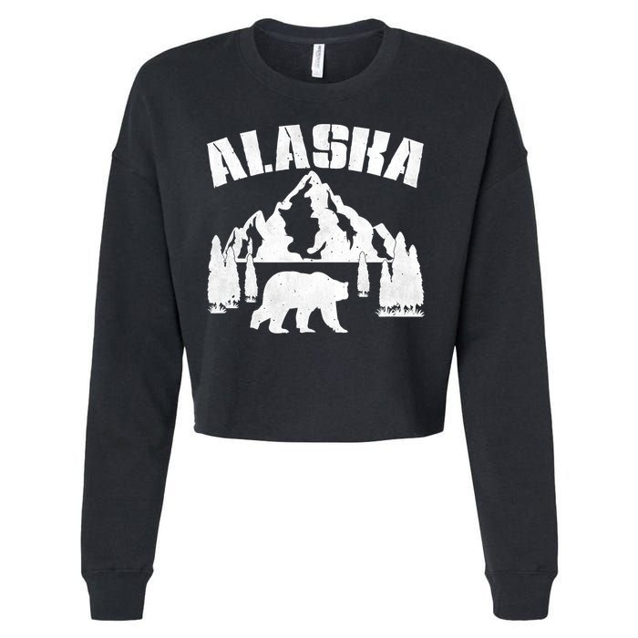 Alaska Mountains Forest Hunting Usa Cropped Pullover Crew