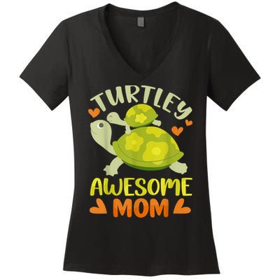 Awesome Mom Mothers Day Turtles Best Mama Mommy Son Matching Women's V-Neck T-Shirt