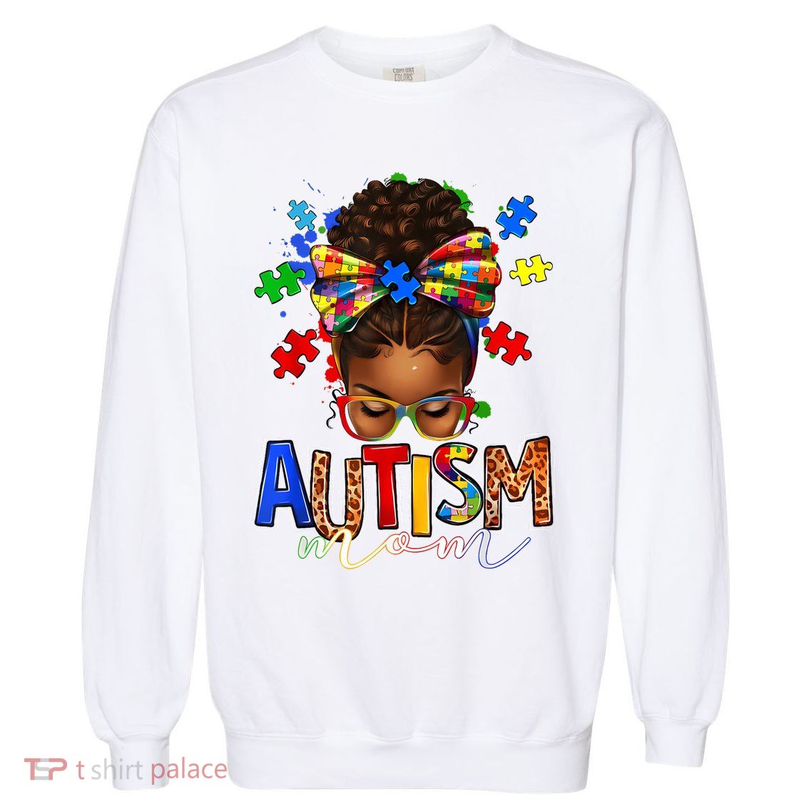 Autism Mom Messy Bun Black Women Autism Awareness Puzzle Garment-Dyed Sweatshirt