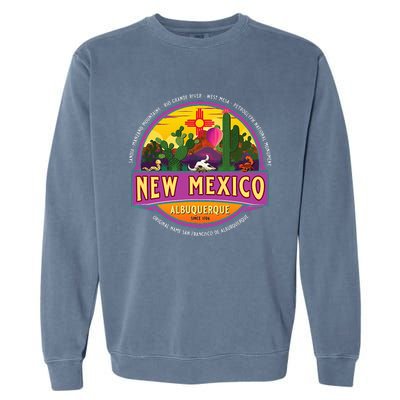 Albuquerque New Mexico Usa Balloons Desert Vacation Souvenir Garment-Dyed Sweatshirt