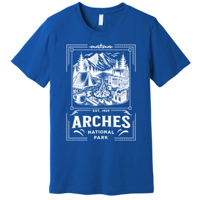 Arches National Park Vintage Camping Vacation Souvenir Gift Premium T-Shirt