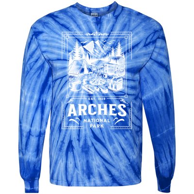 Arches National Park Vintage Camping Vacation Souvenir Gift Tie-Dye Long Sleeve Shirt