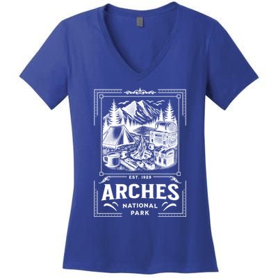 Arches National Park Vintage Camping Vacation Souvenir Gift Women's V-Neck T-Shirt