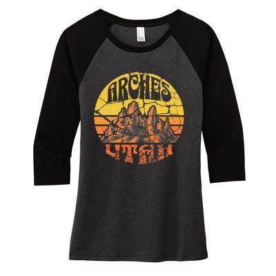 Arches National Park Women's Tri-Blend 3/4-Sleeve Raglan Shirt