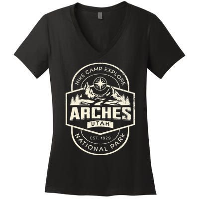 Arches National Park Women's V-Neck T-Shirt