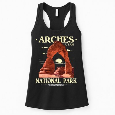 Arches National Park Retro Hiking & Camping Lover Womens Tank Top