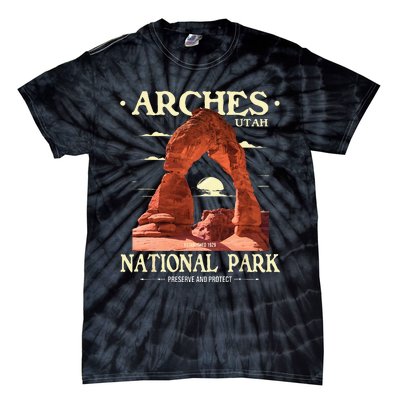 Arches National Park Retro Hiking & Camping Lover Tie-Dye T-Shirt