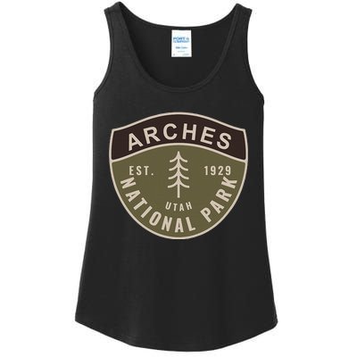 Arches National Park Utah Ladies Essential Tank