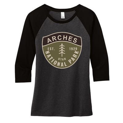 Arches National Park Utah Women's Tri-Blend 3/4-Sleeve Raglan Shirt