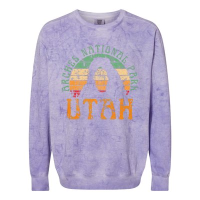 Arches National Park Utah Desert Arch Retro Sunset Vintage Colorblast Crewneck Sweatshirt