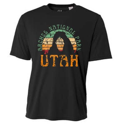 Arches National Park Utah Desert Arch Retro Sunset Vintage Cooling Performance Crew T-Shirt