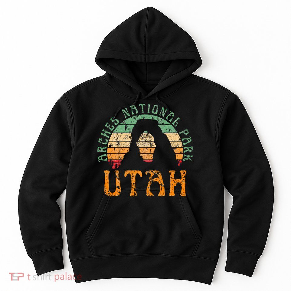 Arches National Park Utah Desert Arch Retro Sunset Vintage Hoodie