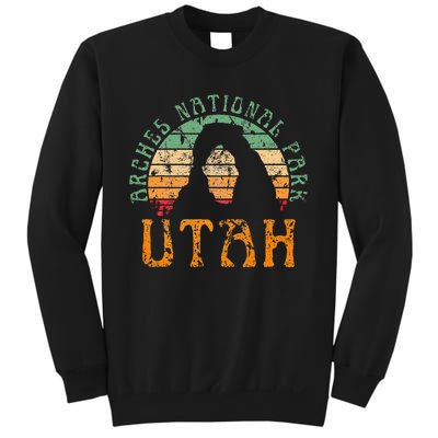 Arches National Park Utah Desert Arch Retro Sunset Vintage Sweatshirt