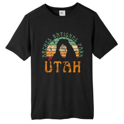 Arches National Park Utah Desert Arch Retro Sunset Vintage Tall Fusion ChromaSoft Performance T-Shirt