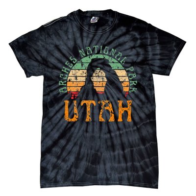 Arches National Park Utah Desert Arch Retro Sunset Vintage Tie-Dye T-Shirt