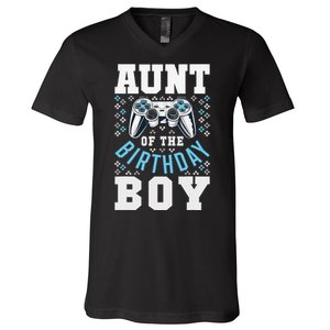 Aunt of the Birthday Matching Video Gamer Birthday Party V-Neck T-Shirt