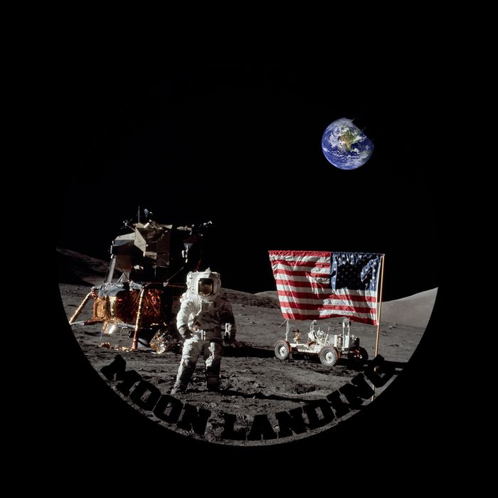Apollo 11 Moon Landing July 20th 1969 Mug