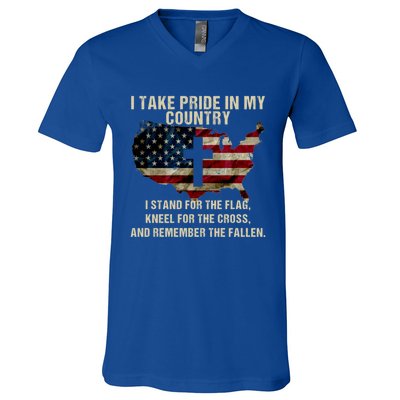 American Pride: Patriotic American Flag Cool Gift Cool Gift V-Neck T-Shirt