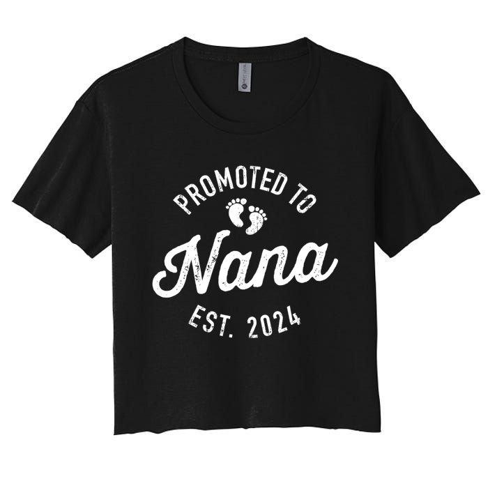 A Promoted To Nana Est. Promoted To Grandma 2024 Again Grandma Pregnancy Est 2024 Women's Crop Top Tee