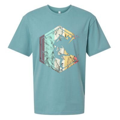 Awesome Rock Climbing Retro Mountain Climber Hiker Alpinism Sueded Cloud Jersey T-Shirt