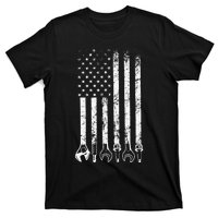 Auto Repairman Car Mechanic Wrench Workshop Tools USA Flag T-Shirt