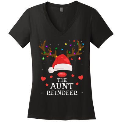 Aunt Reindeer Family Matching Christmas Auntie Aunt Funny Women's V-Neck T-Shirt