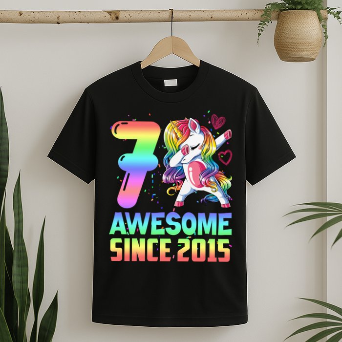 Awesome Since 2015 Unicorn 7th Birthday 7 Years Old T-Shirt