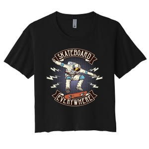 Astronaut Skateboarding Women's Crop Top Tee