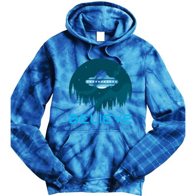 Alien Spaceship Believe Ufo Day Great Gift Tie Dye Hoodie