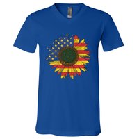 America Sunflower Flag 4th July American Patriotic Flower Cool Gift V-Neck T-Shirt