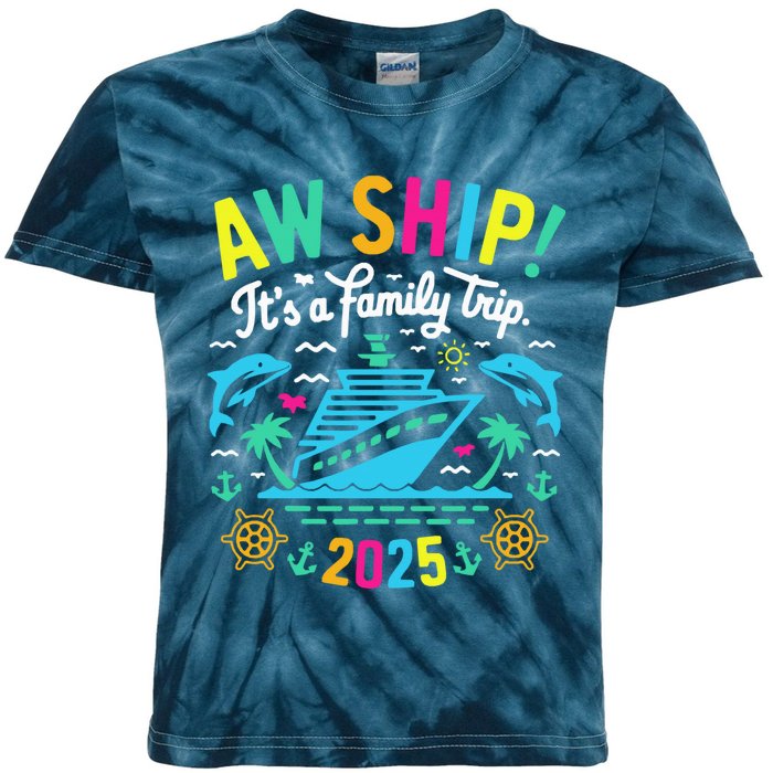 Aw Ship ItS A Family Trip 2025 Family Matching Cruise Kids Tie-Dye T-Shirt