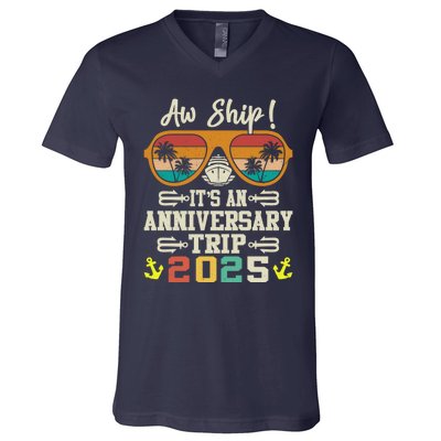 Aw Ship ItS An Anniversary Trip 2025 Couple Matching Cruise V-Neck T-Shirt