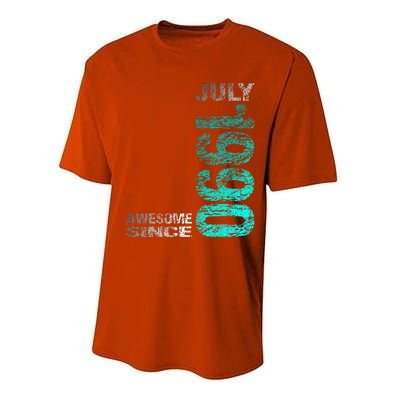 Awesome Since July 1990 33th Birthday Born 1990 Performance Sprint T-Shirt