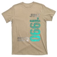 Awesome Since July 1990 33th Birthday Born 1990 T-Shirt