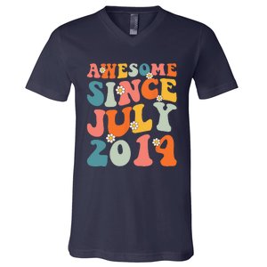 Awesome Since July 2014 Hippie Retro Groovy Birthday V-Neck T-Shirt