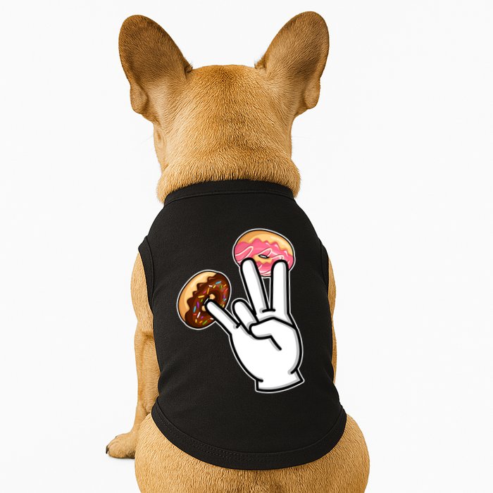 ASL Hand Sign Langauge Number 7 With Donuts Doggie Tank