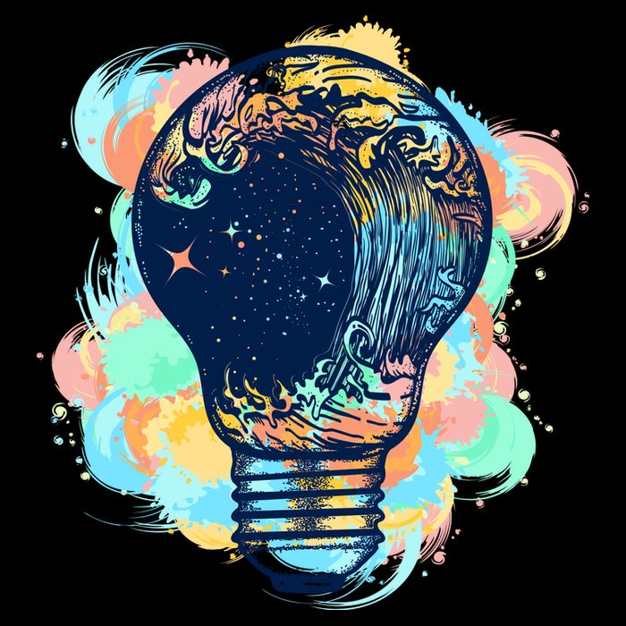 Adventurous Storm Light Bulb 16 in Basic Backpack
