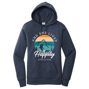 And She Lived Happily Ever After Hiking With Dog Hiking Girl Gift Women's Pullover Hoodie