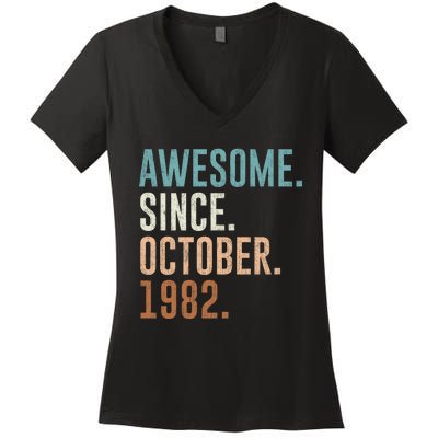 Awesome Since October 1982 40 Years Old Gifts 40th Birthday Women's V-Neck T-Shirt